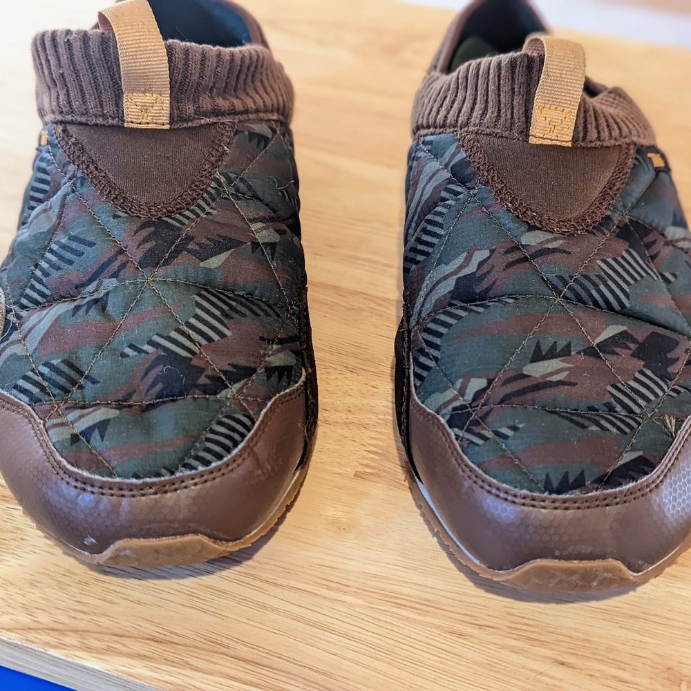 Teva Ember Moc Canyon Slip On Men's 9 EUC